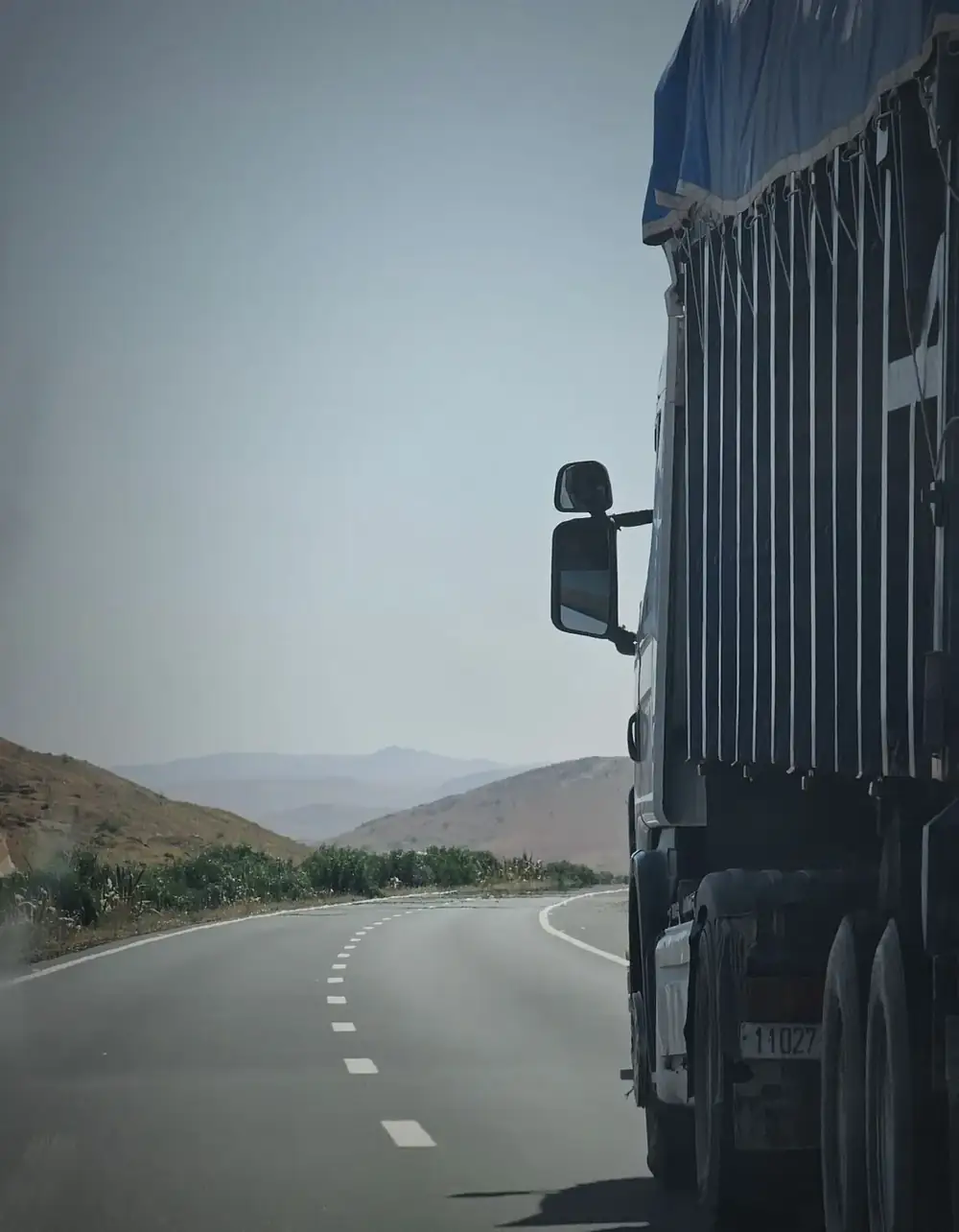 شحنات المشاريع